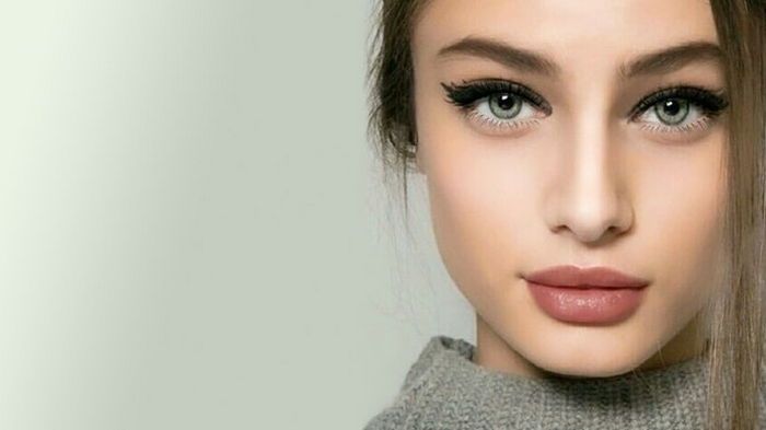 8 способів, які візуально роблять очі більше