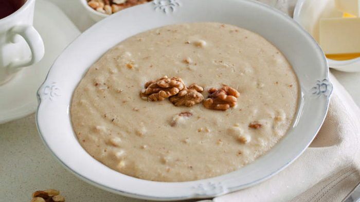 Польза и вред манной каши: сколько можно есть, чтобы не поправиться