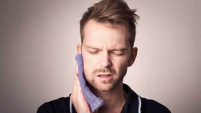 Чем и как снять зубную боль в домашних условиях Чем и как снять зубную боль в домашних условиях