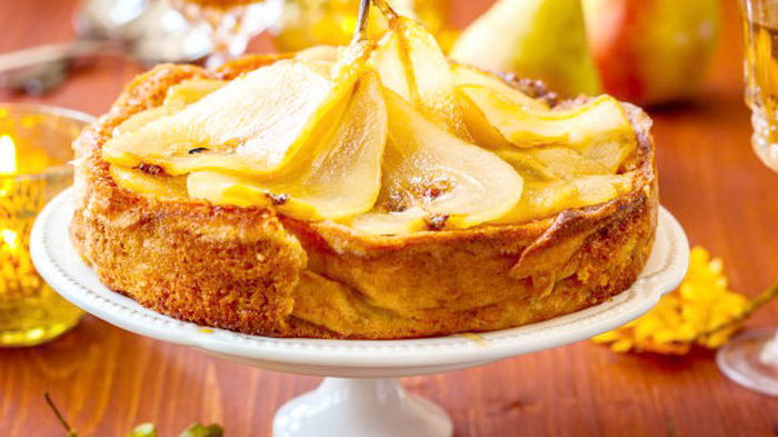 Яблочно-грушевый пирог, где даже тесто — как крем