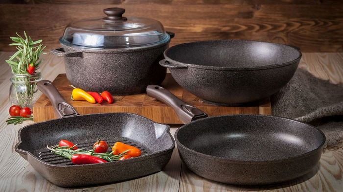 Почему стоит отказаться от антипригарной посуды? Почему стоит отказаться от антипригарной посуды?