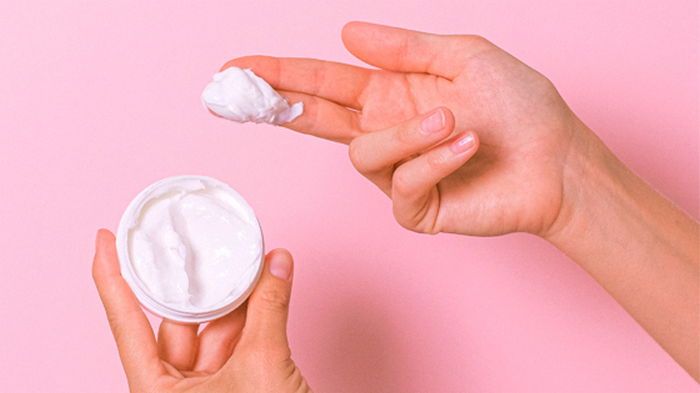 Почему не стоит во взрослом возрасте использовать детские средства по уходу за кожей Почему не стоит во взрослом возрасте использовать детские средства по уходу за кожей