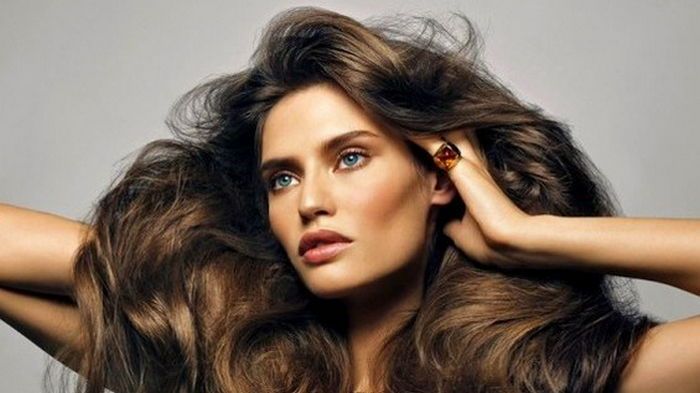 Как придать волосам объем: 8 хитростей Как придать волосам объем: 8 хитростей