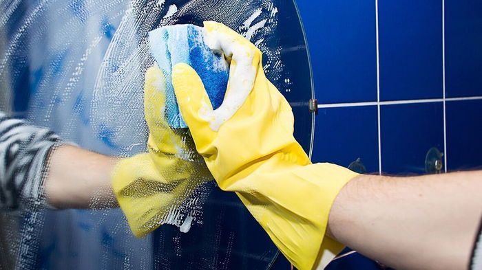 6 экосредств, которые заставят блестеть зеркала в доме