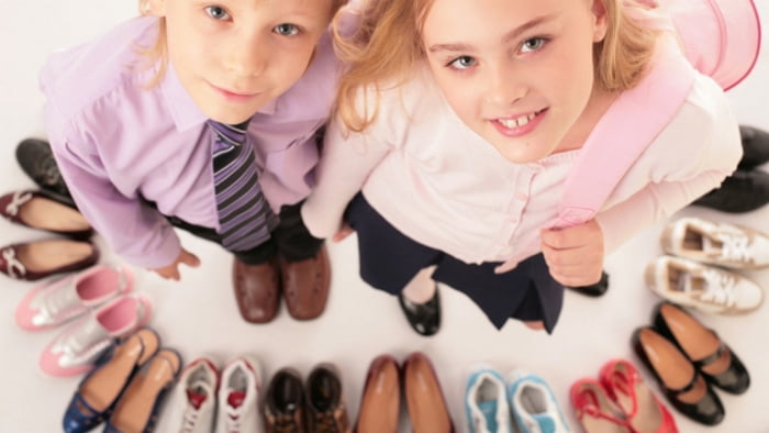 Як вибрати дитяче взуття: 6 порад батькам