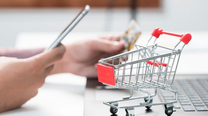 Денежные фокусы: как мозг обманывает нас во время покупок