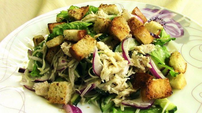 Салат Хрустящий: легко и просто приготовить