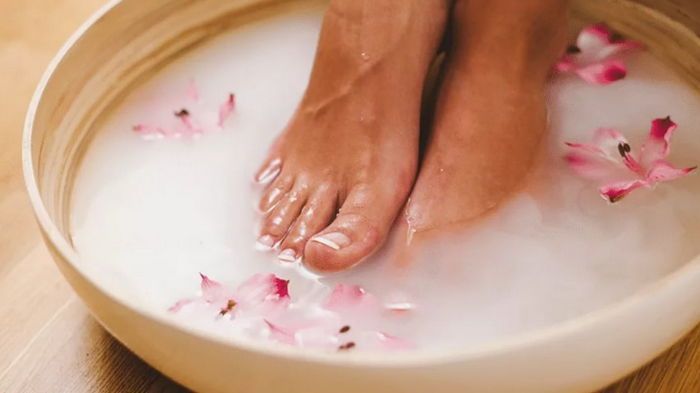 4 способа лечения потрескавшихся стоп 4 способа лечения потрескавшихся стоп