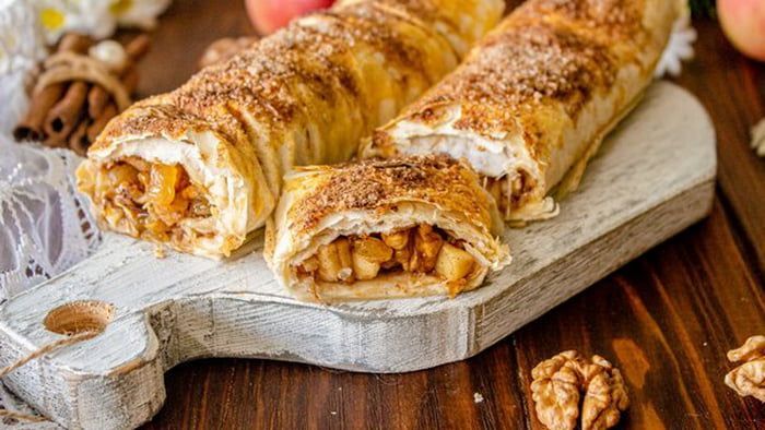 Готовим яблочно-банановый штрудель Гранада Готовим яблочно-банановый штрудель Гранада