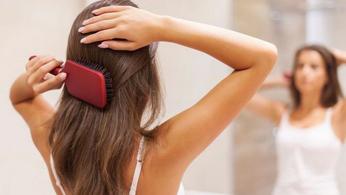 Причины чрезмерного выпадения волос и как это предотвратить Причины чрезмерного выпадения волос и как это предотвратить