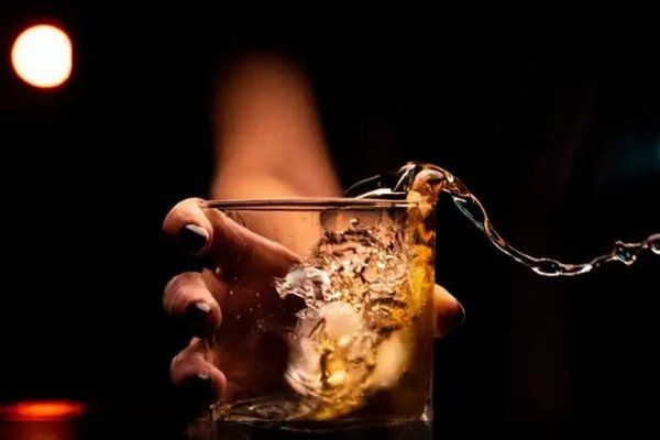 Как определить алкоголизм у человека Как определить алкоголизм у человека