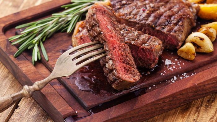 Как жесткое мясо сделать мягким: советы шеф-повара