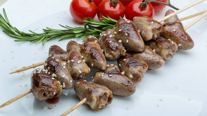 Рецепт приготовления маринованных куриных сердечек на шпажках Рецепт приготовления маринованных куриных сердечек на шпажках