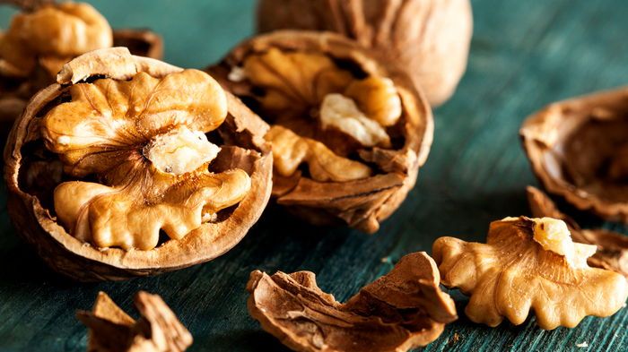 8 полезных свойств грецкого ореха для кожи и волос 8 полезных свойств грецкого ореха для кожи и волос