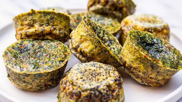 Круглый омлет с капустой и грибами: можно брать с собой куда угодно Круглый омлет с капустой и грибами: можно брать с собой куда угодно