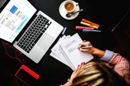 Практичні поради та критерії вибору курсів англійської онлайн