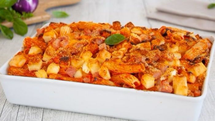 Вкусное блюдо на ужин: рецепт запеченных макарон с помидорами