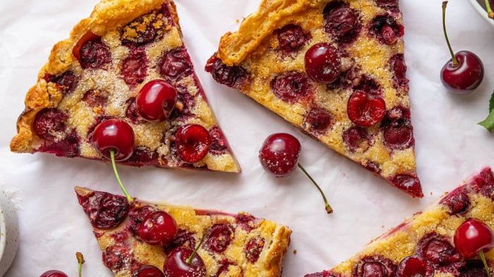 Вишневый пирог: классический рецепт