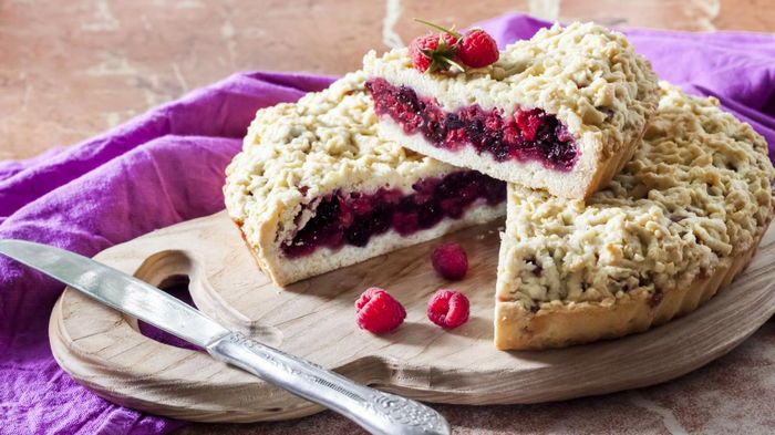 Выпечка из детства: готовим тертый пирог по бабушкиному рецепту Выпечка из детства: готовим тертый пирог по бабушкиному рецепту