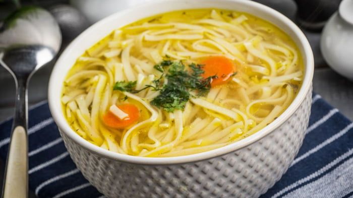 Куриный суп: классический еврейский рецепт Куриный суп: классический еврейский рецепт