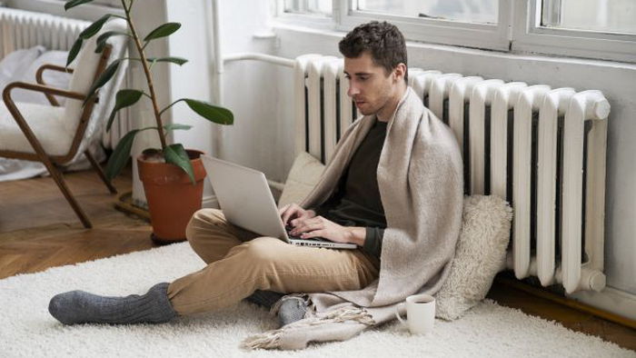 Врач рассказала, как согреть ноги и руки в холода Врач рассказала, как согреть ноги и руки в холода