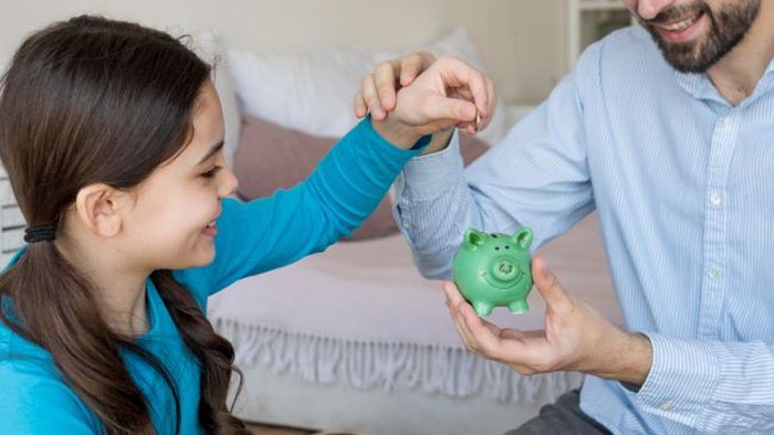 Усложняют путь к успеху: 5 фраз о деньгах, которые никогда нельзя говорить детям Усложняют путь к успеху: 5 фраз о деньгах, которые никогда нельзя говорить детям