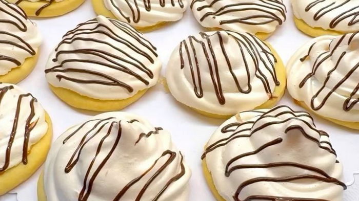 «Поцелуй феи»: рецепт вкуснейшего песочного десерта с безе «Поцелуй феи»: рецепт вкуснейшего песочного десерта с безе