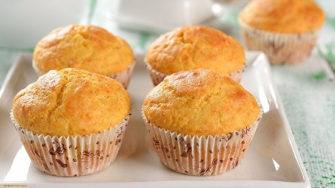 Рецепт нежного кекса на кефире в духовке