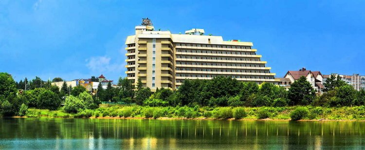 Санаторий «Карпаты» в Трускавце