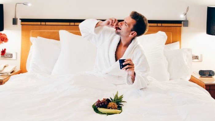 Какие вещи туристы чаще всего воруют в отелях