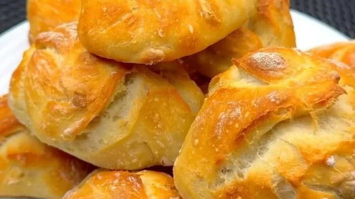 Хрустящие булочки быстро и без хлопот: рецепт идеальной выпечки