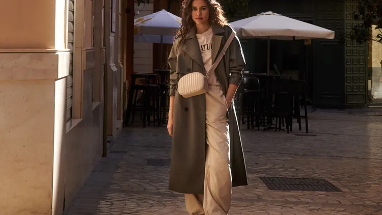 Як вести активний спосіб життя — жіночі спортивні штани тобі допоможуть