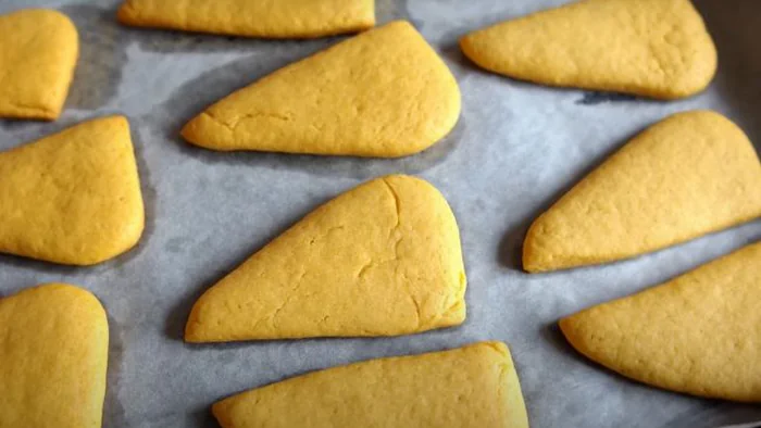 Печенье на томатном соке: быстрый рецепт хрустящих вкусностей