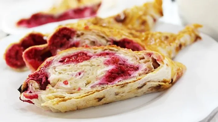 Сладкие рулеты из лаваша: рецепт очень простых и быстрых десертов