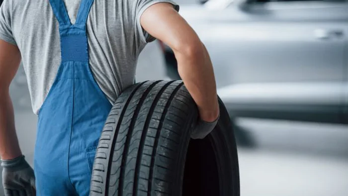 Как хранить зимние шины, чтобы они не портились