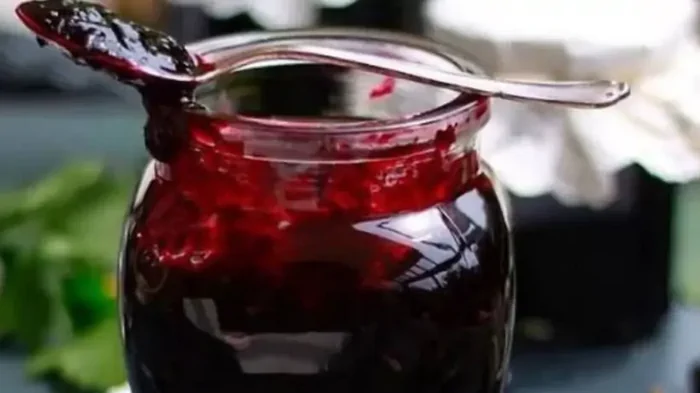 Варенье-желе из черной смородины: как приготовить витаминную бомбу
