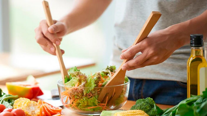 Як правильно харчуватися для покращення стану вен?