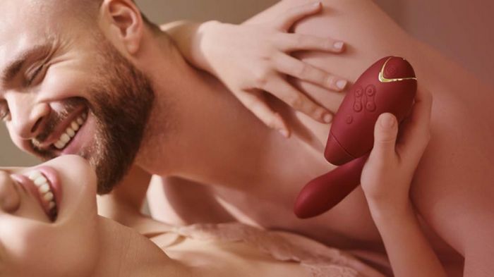 Секс-шоп Полуничка: прикрасьте своє інтимне життя Секс-шоп Полуничка: прикрасьте своє інтимне життя