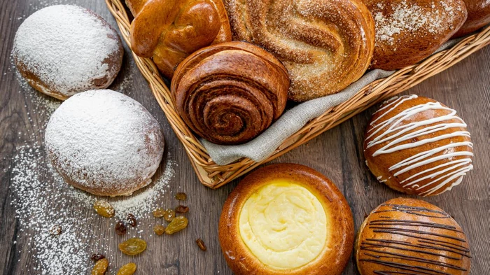 Ароматные булочки с яблоками и корицей: Джейми Оливер поделился вкусным рецептом Ароматные булочки с яблоками и корицей: Джейми Оливер поделился вкусным рецептом