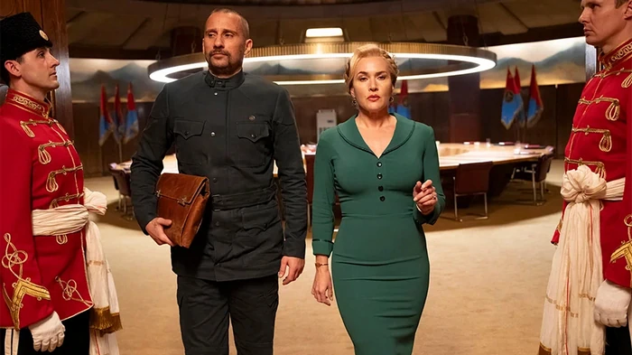 5 новых сериалов с «закрученным» сюжетом, которые можно посмотреть на одном дыхании 5 новых сериалов с «закрученным» сюжетом, которые можно посмотреть на одном дыхании