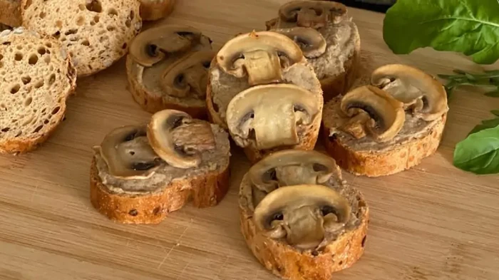 Постное меню: рецепт домашнего грибного паштета Постное меню: рецепт домашнего грибного паштета