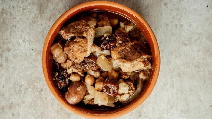 Родные будут в восторге: рецепт жаркого с картошкой как в ресторане Родные будут в восторге: рецепт жаркого с картошкой как в ресторане