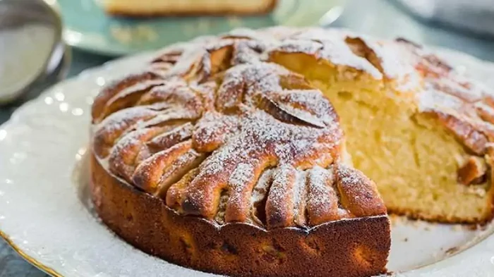 Шведский яблочный пирог: рецепт вкуснейшего бисквита с нежной начинкой Шведский яблочный пирог: рецепт вкуснейшего бисквита с нежной начинкой