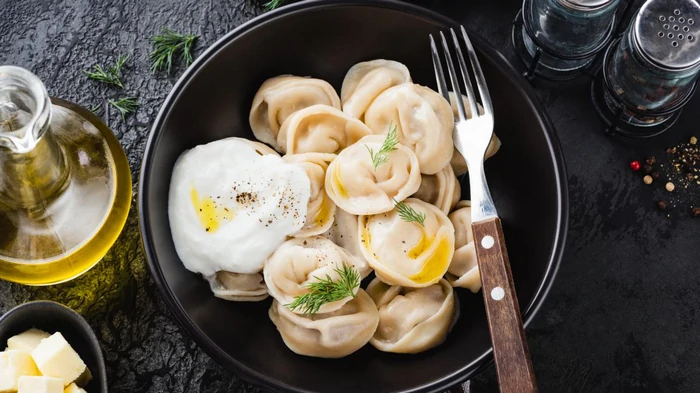 Тесто для пельменей будет эластичным и мягким: нужно добавить один ингредиент Тесто для пельменей будет эластичным и мягким: нужно добавить один ингредиент