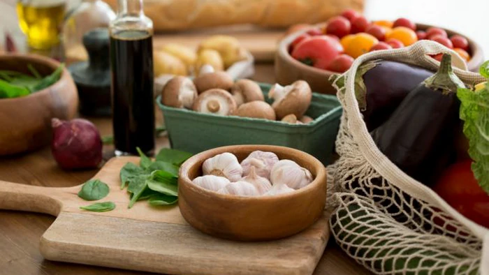 10 простых продуктов, которые укрепляют ногти и ускоряют их рост