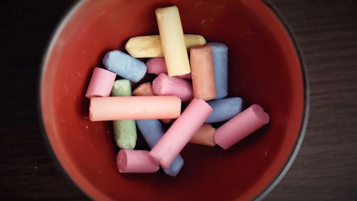 Очень дешево и крайне эффективно: 7 способов использования мела в быту Очень дешево и крайне эффективно: 7 способов использования мела в быту