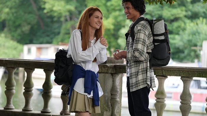 С нотками детектива и драмы: 5 комедийных сериалов, которые украсят ваш вечер