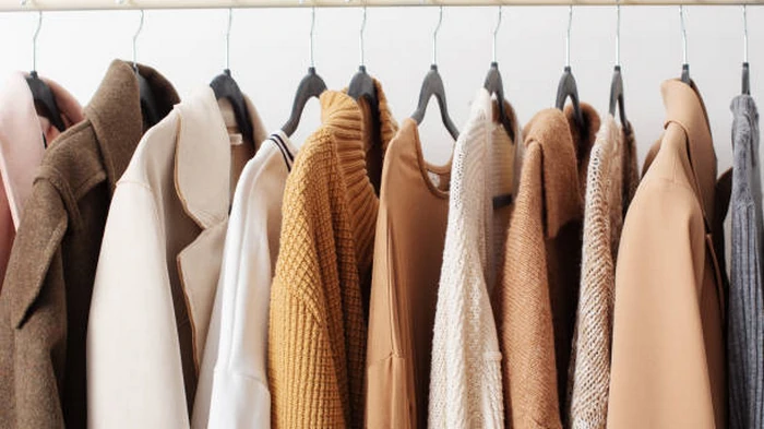 Как удалить стойкие пятна на одежде в домашних условиях