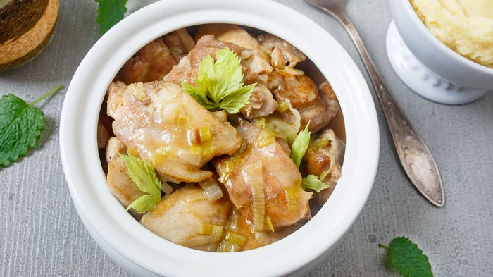 Курица в сидре: оригинальный рецепт вкусного блюда