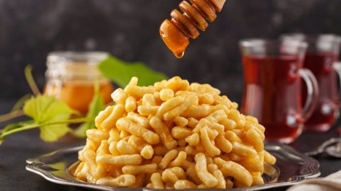 Чак-чак: сладкий мост между эпохами